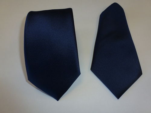 Corbata raso 8 cm, pañuelo azul marino