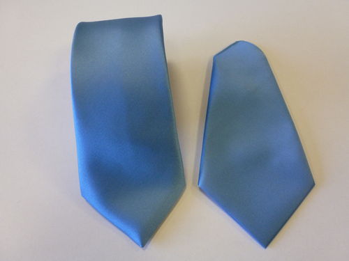 Corbata raso 8 cm, pañuelo azul celeste