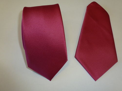 Corbata raso 8 cm, pañuelo fuxia